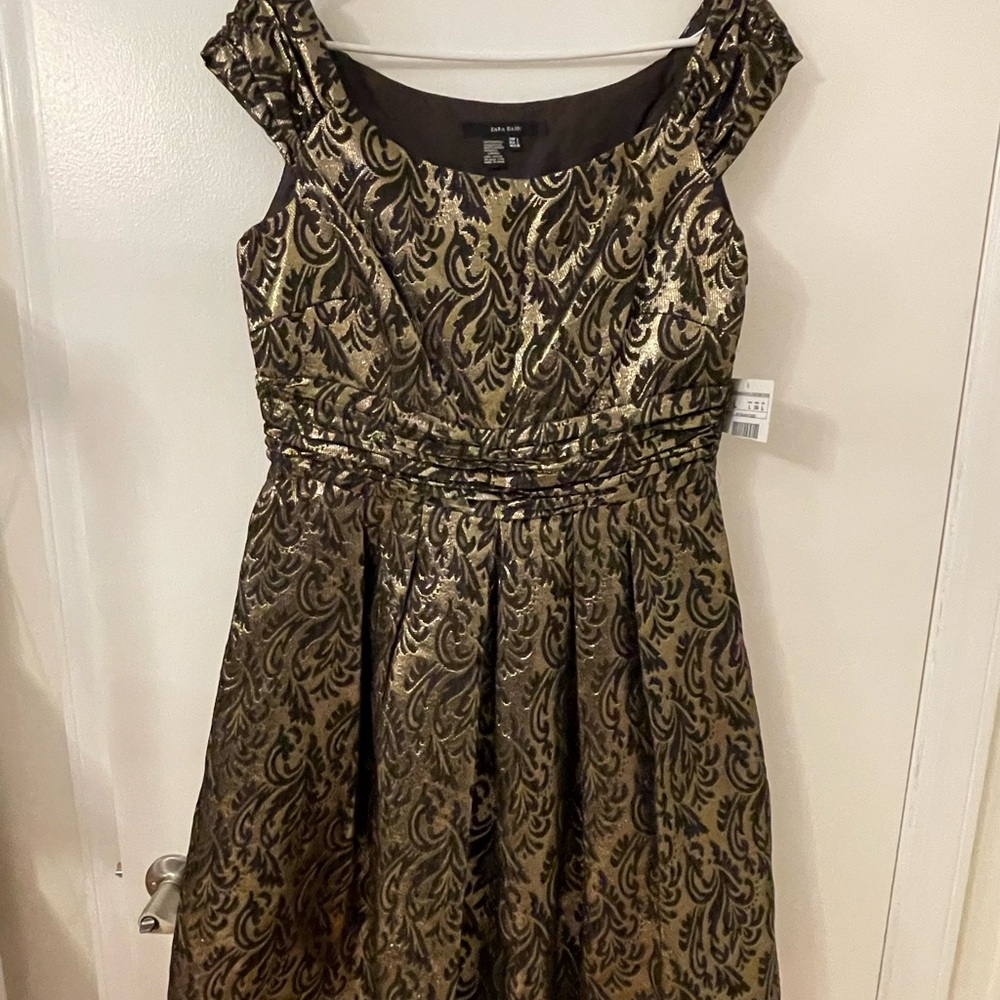 NEW! Zara Basic Large Gold & Black Patterned Dress